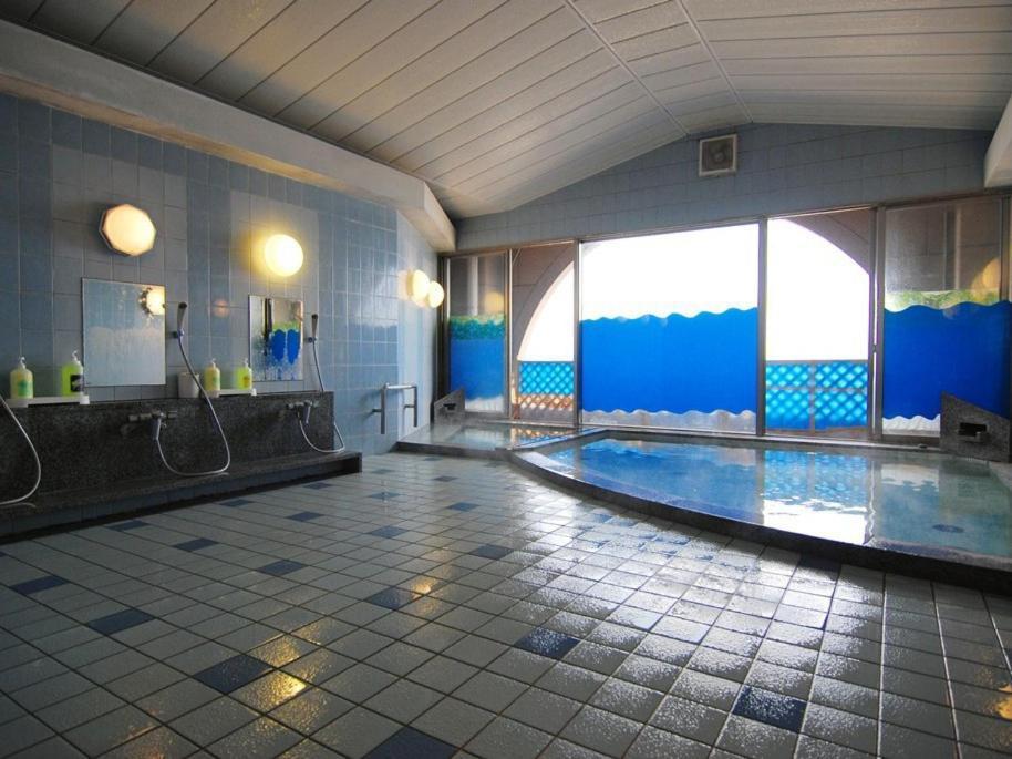 Quapark Tsuda Hotel Sanuki  Bagian luar foto